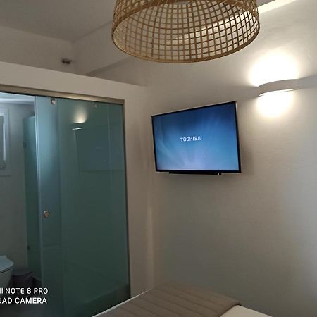 Kleri'S Apartments 2 Tinos ภายนอก รูปภาพ