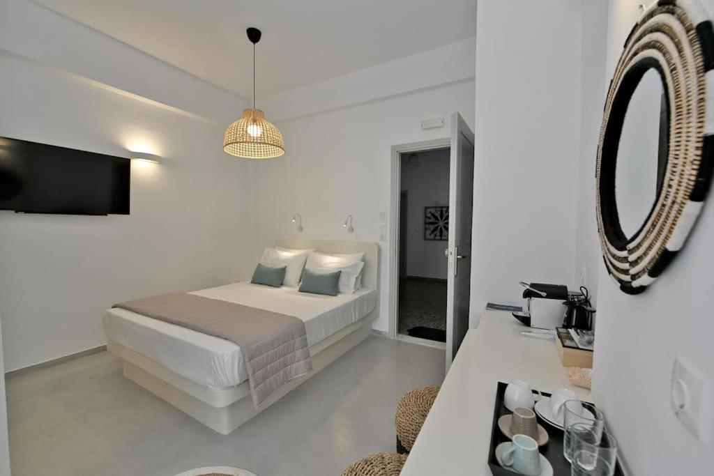 Kleri'S Apartments 2 Tinos ภายนอก รูปภาพ
