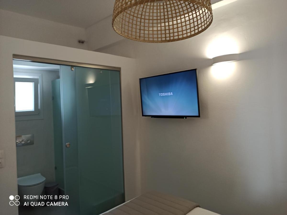 Kleri'S Apartments 2 Tinos ภายนอก รูปภาพ