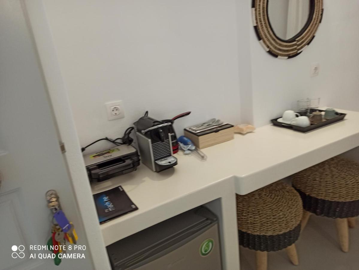 Kleri'S Apartments 2 Tinos ภายนอก รูปภาพ