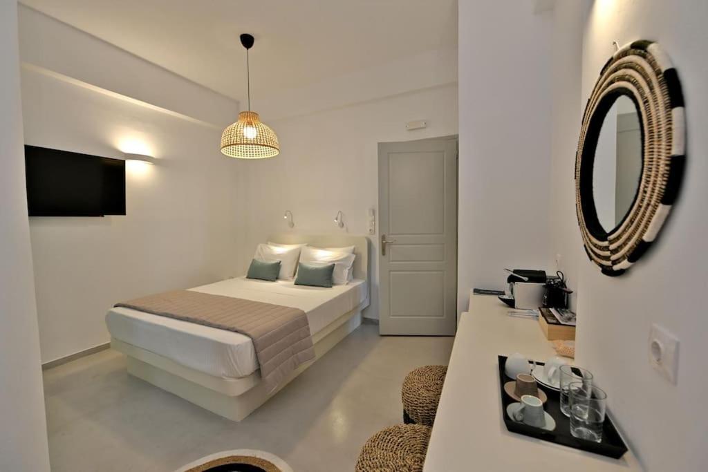 Kleri'S Apartments 2 Tinos ภายนอก รูปภาพ